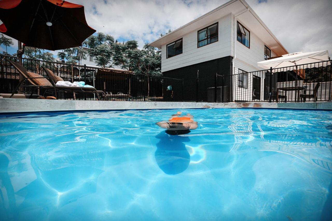 Swimming Pool Holiday Villa Όκλαντ Εξωτερικό φωτογραφία