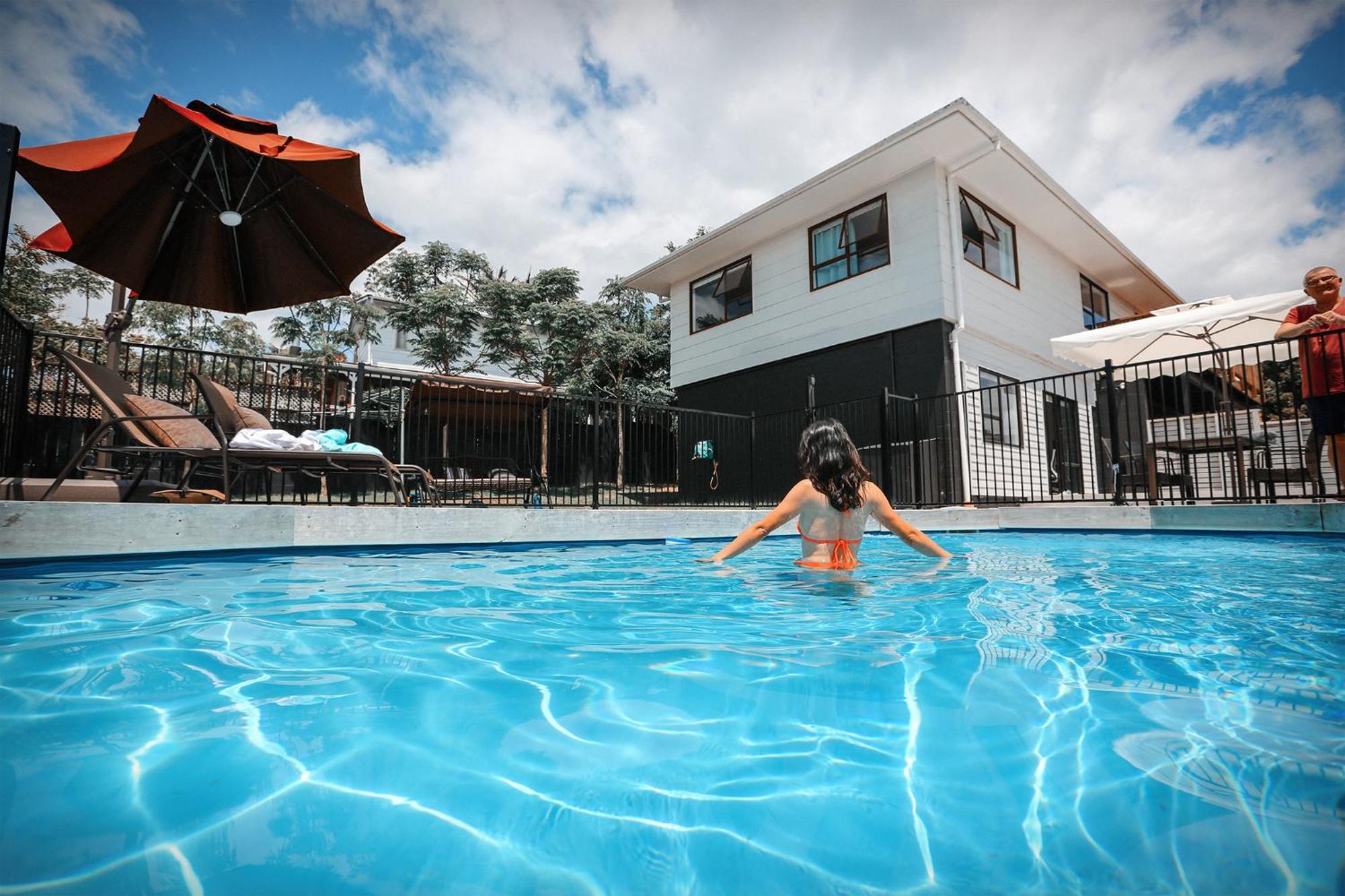 Swimming Pool Holiday Villa Όκλαντ Εξωτερικό φωτογραφία